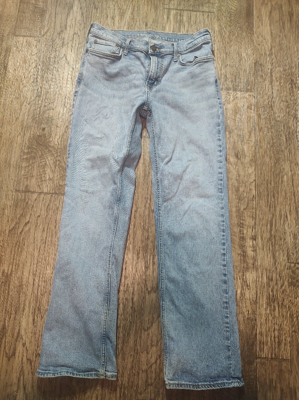 Old navy Men's Light Blue Straight-Leg Jeans Size 33-32